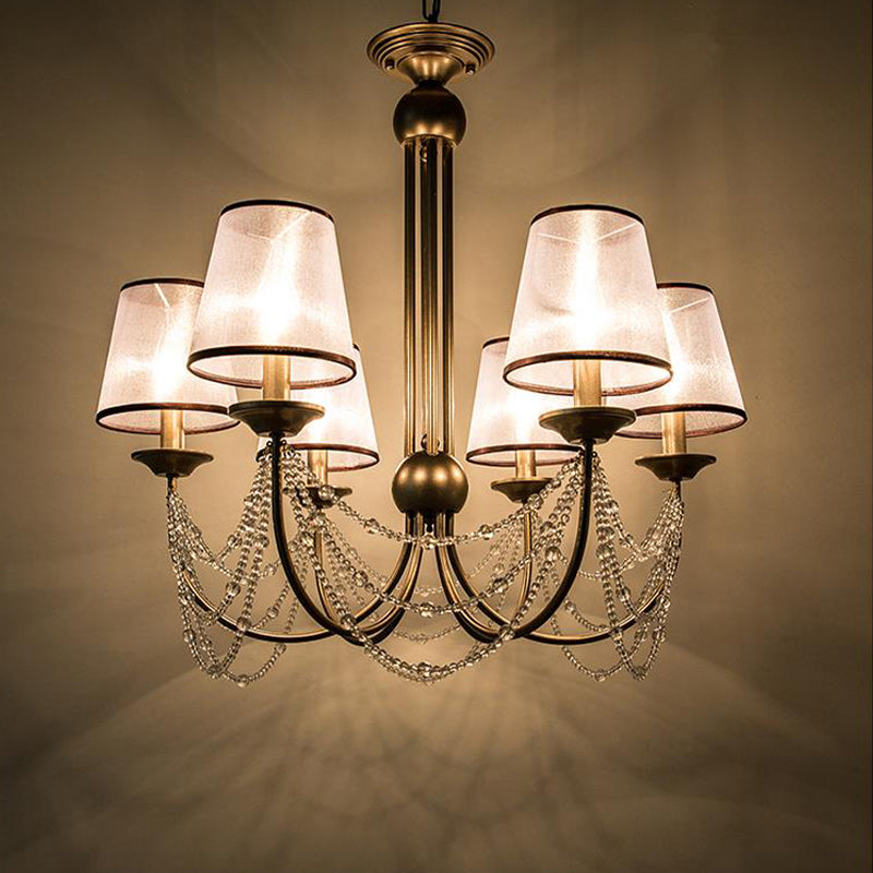 Konischer Anhänger Kronleuchter zeitgenössischer Stoff 3/6 Lampen Messing Hängende Leuchte mit Kristallperle, 21 "/28" breit
