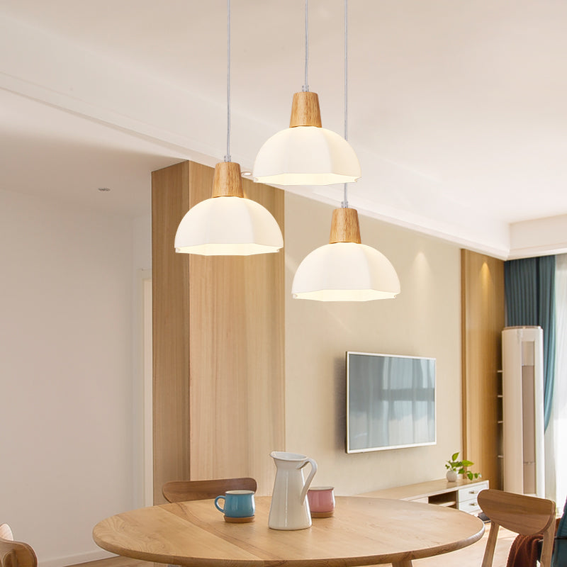 Style moderne suspendu plafond clair