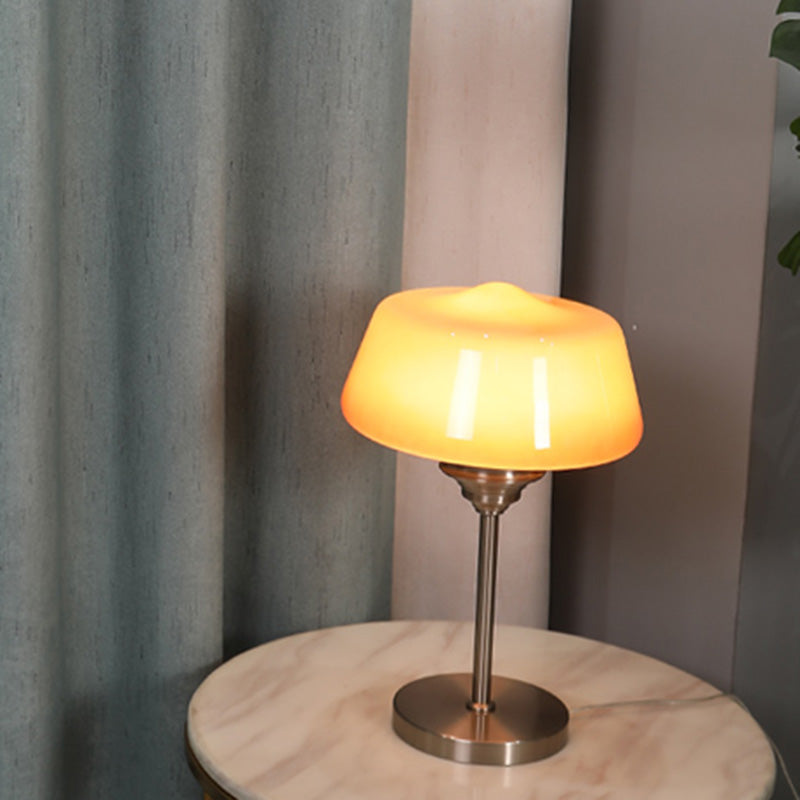 Empire Shade Table Table Lampe nordique Satin Amber Verre 1 Head Living Room Table Light