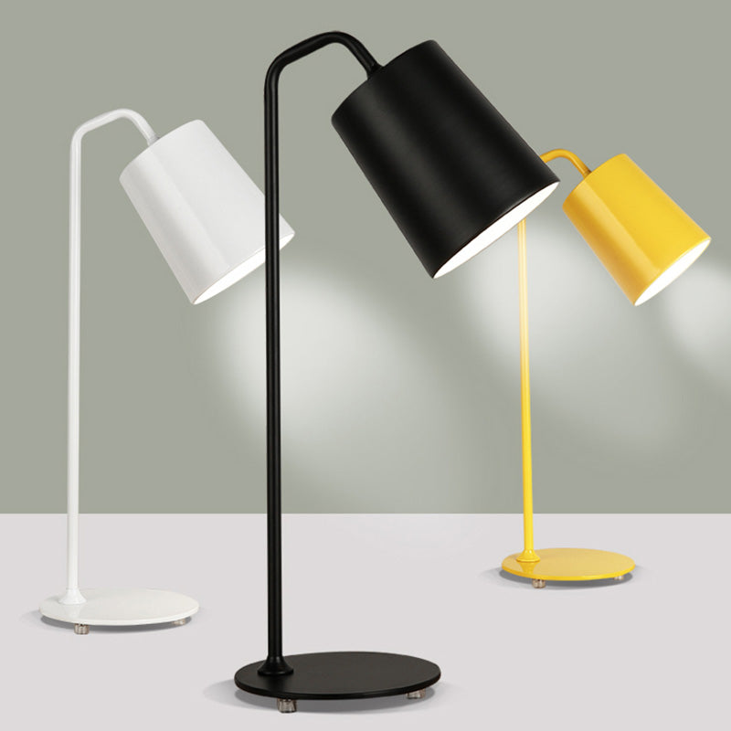 Cylindrical Bedside Reading Book Lamp Metal 1 Head Macaron Style Table Light