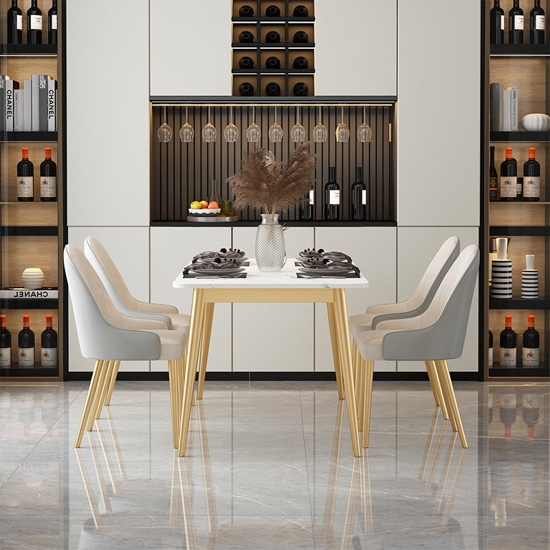 Moderne stijl gesinterde stenen eettafel met 4 gouden benen basis voor huisgebruik