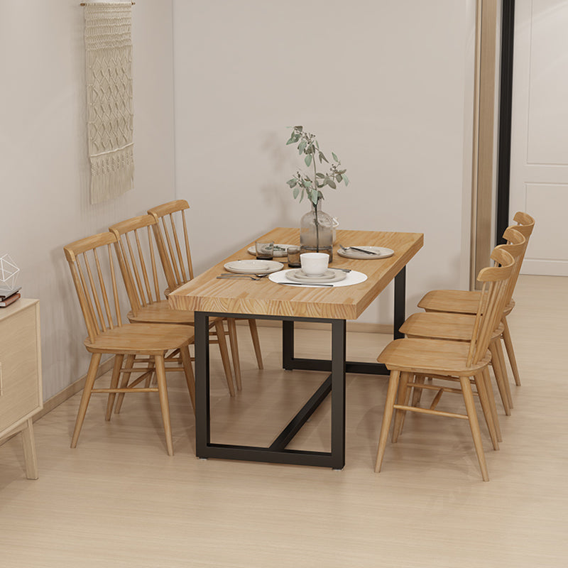Juego de comedor de madera maciza de estilo moderno con mesa de forma rectangular y base de caballete para uso en el hogar