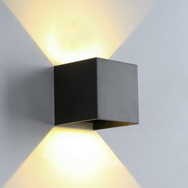 2-Lights Geometric Wall Lamp Fixtures Modern Style Black and White Aluminum Lighting