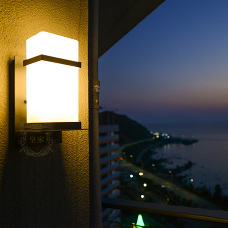 Modern Simple Style Retangular Shade Wall Sconce LED Metal 1 Light Sconces in Black Finish