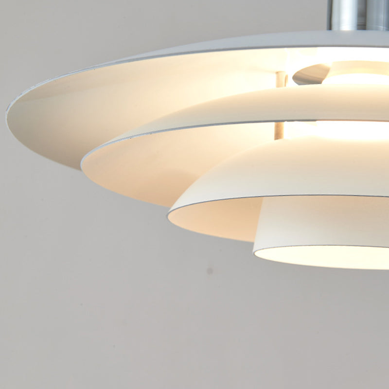 Salle d'éclairage de suspension en métal moderne à une lumière