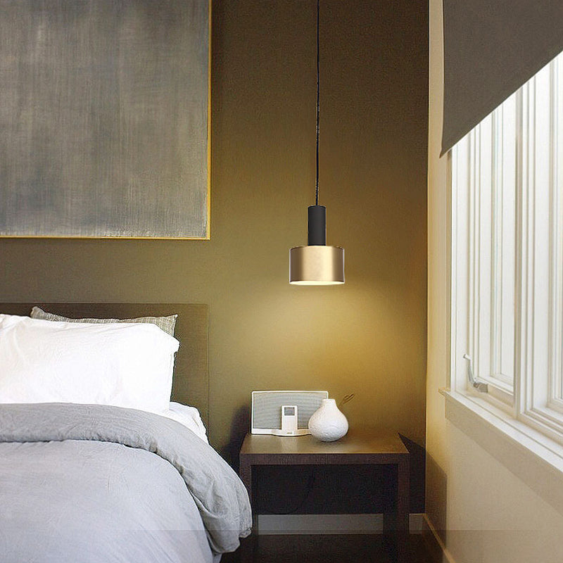 Moderne luxuriöse Einzelheiz -Lichtelektroplate Eisenhängerlampe für Esszimmer