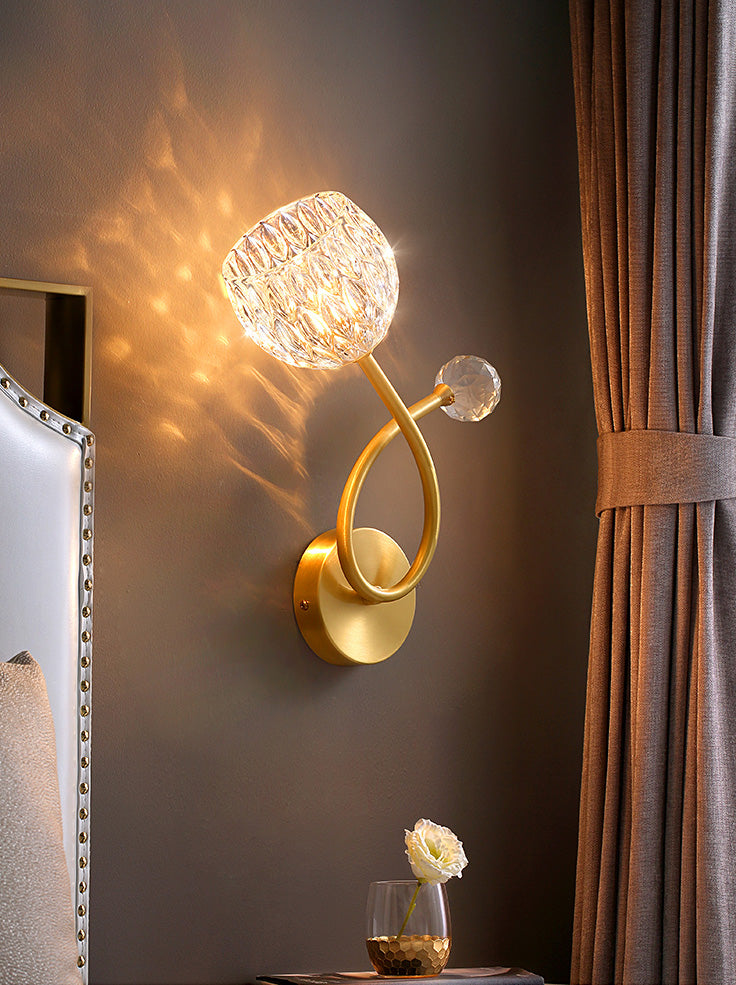 Brass Ball Shaped Wall Lighting Modern 1 Bulb Crystal Wall Mount Lamp for Bedroom