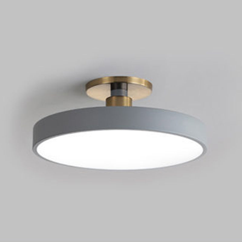 Modern beknopte cirkelvormige led plafondlamp smeedijzeren macaron semi -flush mount met acryl schaduw