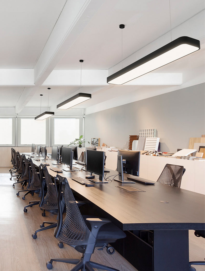 Lustre de l'île moderne lustre linéaire d'éclairage de lustre en métal pour le bureau