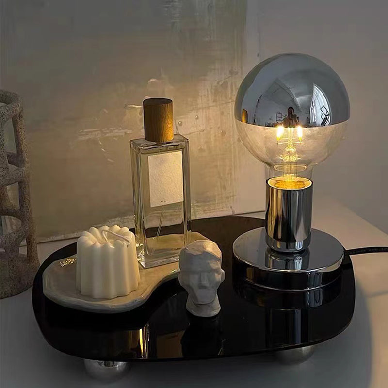 Comodino in metallo d'argento luce creativa Nordic 1 tavolo da tavolo per camera da letto