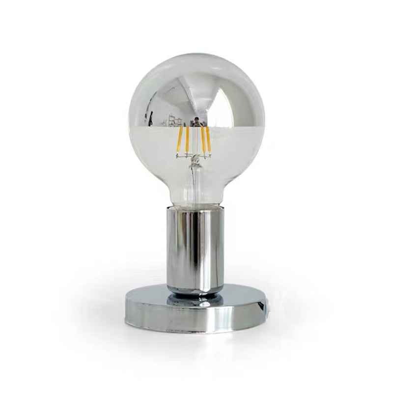 Comodino in metallo d'argento luce creativa Nordic 1 tavolo da tavolo per camera da letto