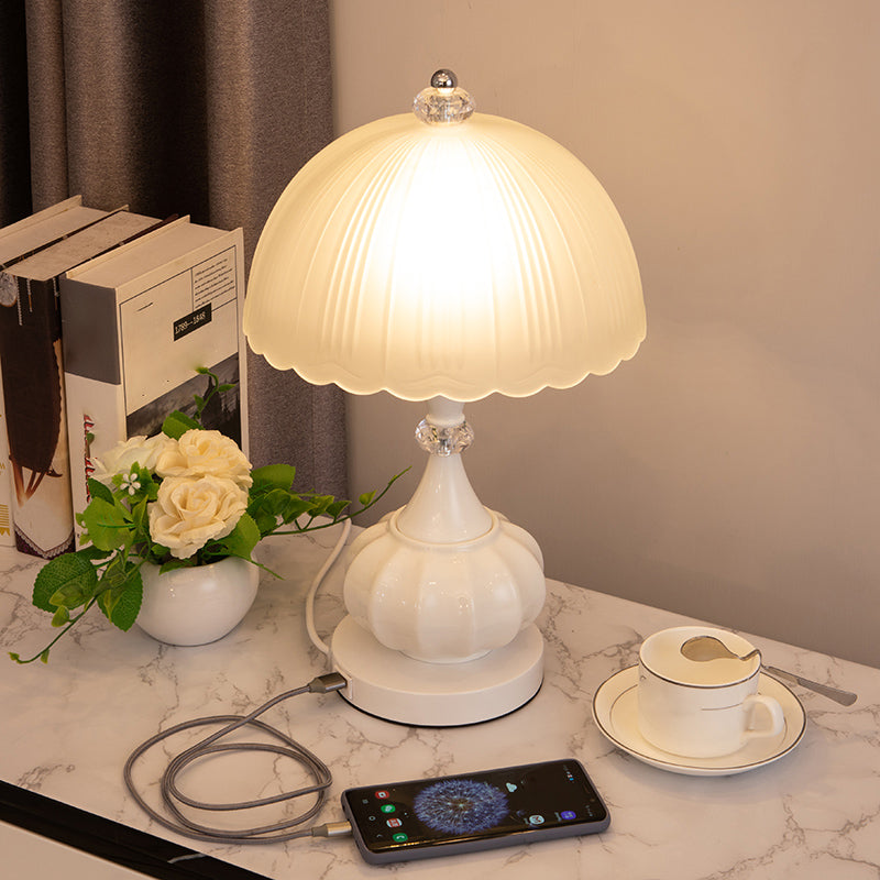 Minimalistisch hemisferisch tafellamp glas 1 hoofd slaapkamer nachtkastje licht