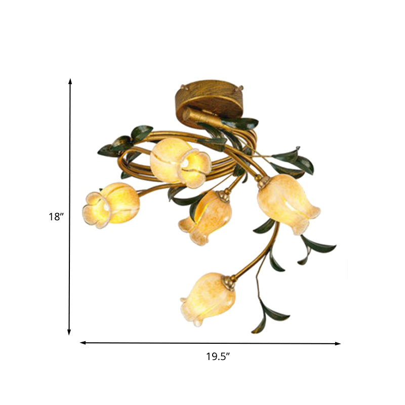 Messing bloembladen semi -spoeling mount licht landelijk beige glas 5 lichten eetkamer plafondlamp