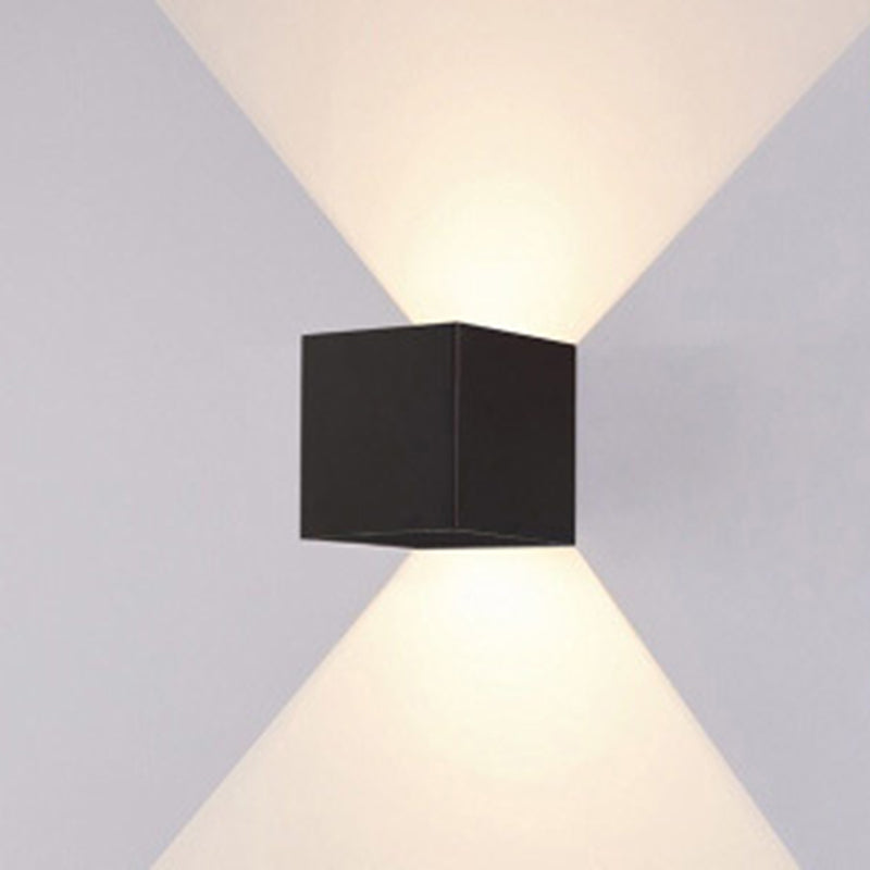 2-Lights Geometric Wall Sconce Modern Simple Style Metal Wall Lighting in Black