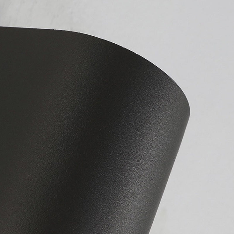 1 Licht halb geometrische Wandleuchte moderne einfache Metallwandbeleuchtung in Schwarz