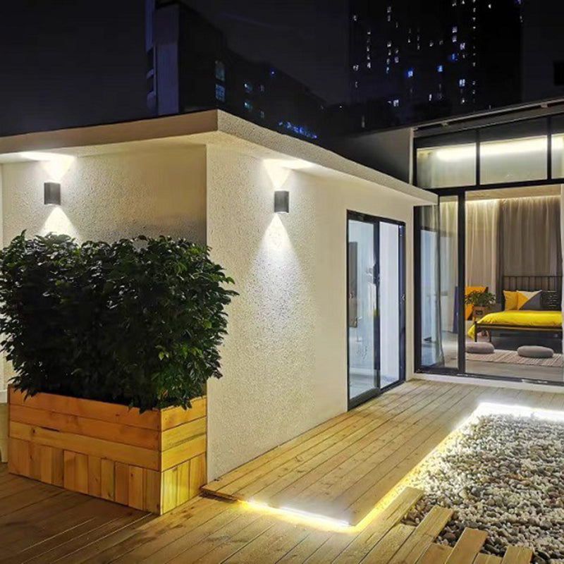 1 Licht halb geometrische Wandleuchte moderne einfache Metallwandbeleuchtung in Schwarz