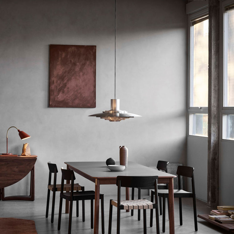 Postmodern Metal Tiers Design Single Bulb Pendant Light for Bedroom Dining Room