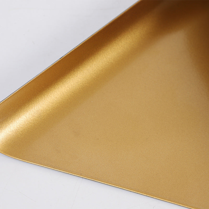 Curved Sconce Light Fixture Minimalist Style Metal Gold-Black Wall Mounted Light