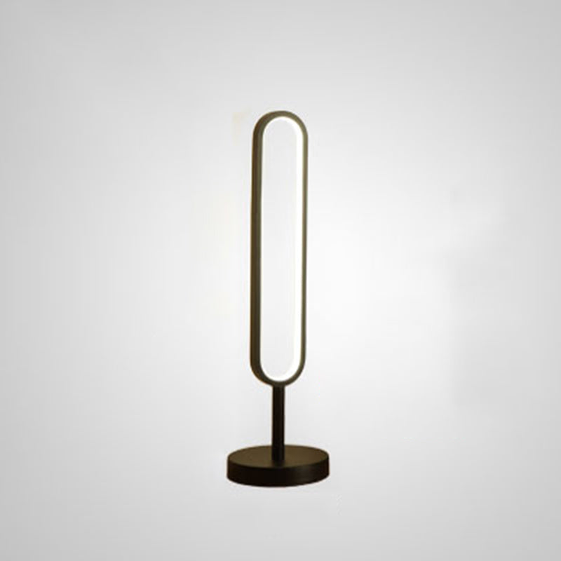 Lámpara de mesa geométrica minimalista Metal Bedside Led Nightsand Light in Black