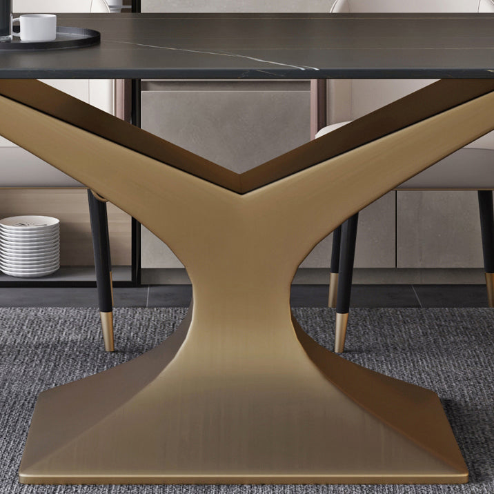 Minimalistische Esszimmerset mit Sintersteindeckel und goldener Basis formeller Tischet Set