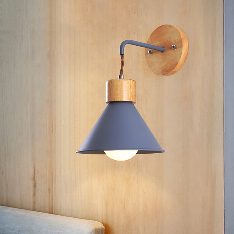 Trumpet Metal Sconce Modernism 1 Testa grigio/bianco/rosa lampada montata a parete per letto