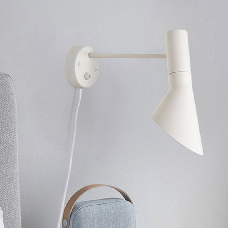 Minimalist Flare Wall Lighting Metal 1 Head Sconce Light Fixture in White/Grey with Rotating Node