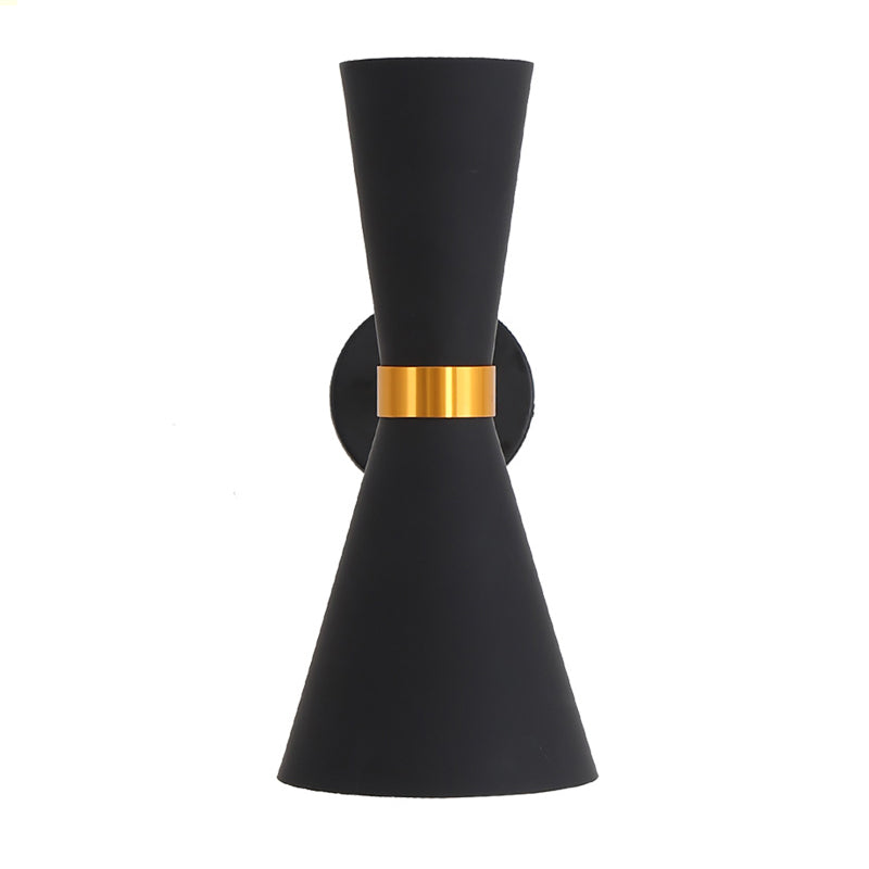 Modernista Flare Diseño Luz de la Luz de la Luz de Metal 2 Bulbos de la pared del dormitorio Iluminación de pared en negro