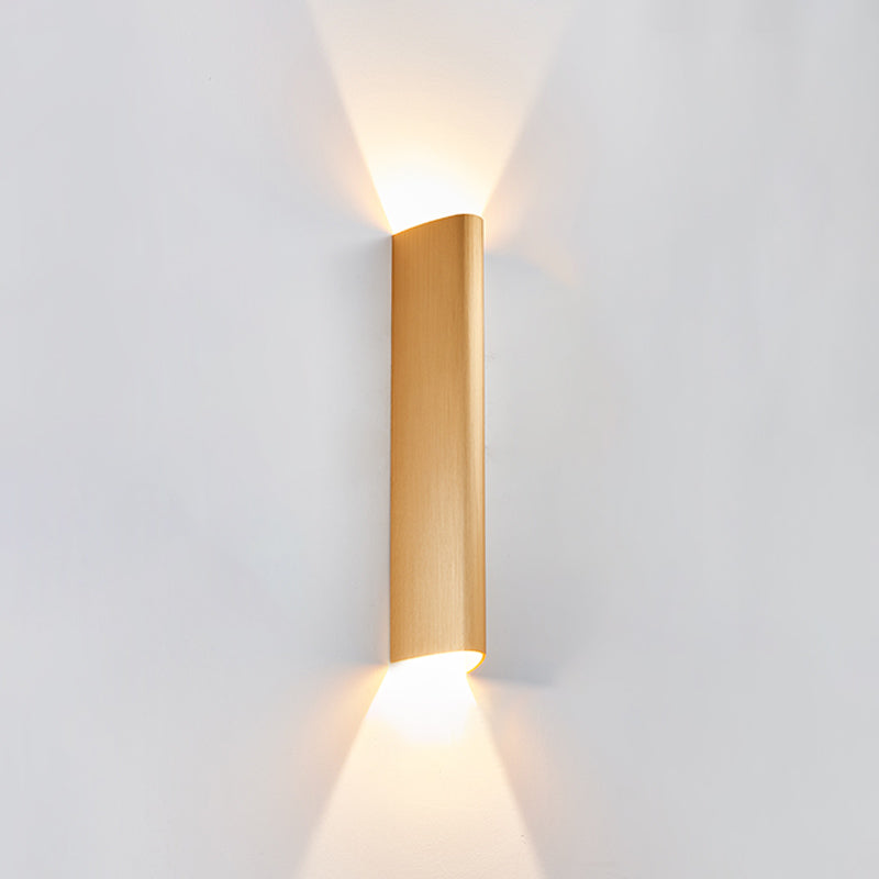 Metal Triangle Wall Light Fixture Simple Style LED Wall Sconce Lighting for Living Room