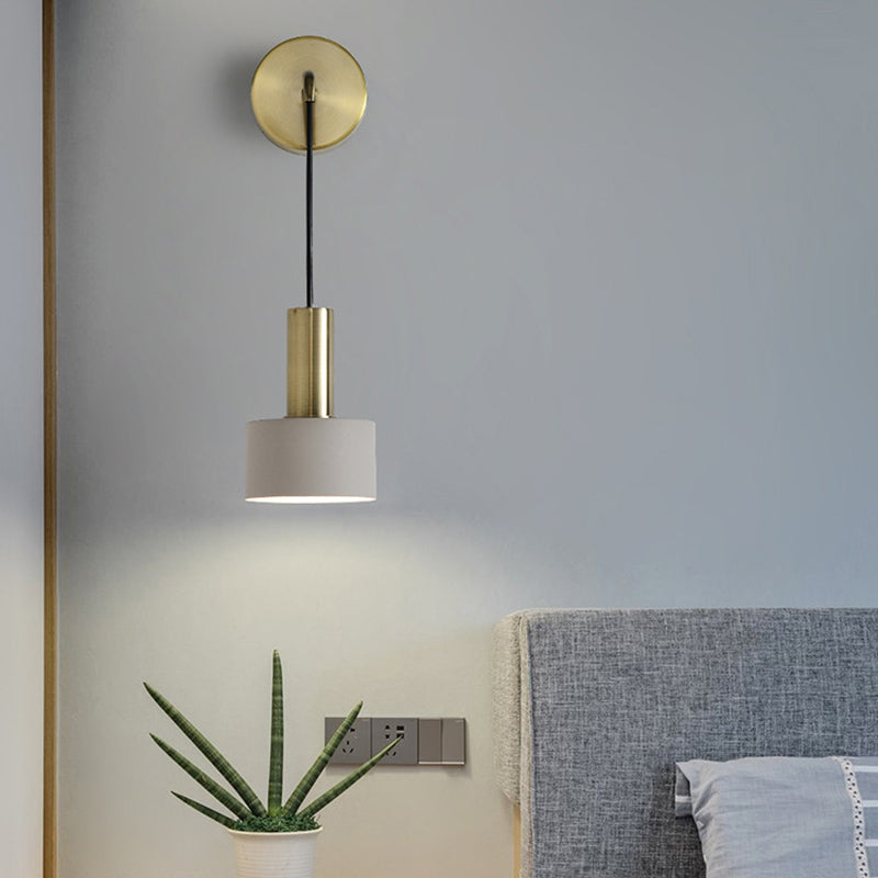 Iluminación de apliques de pared cilíndrica de metal de estilo moderno luz montada en la pared para dormitorio