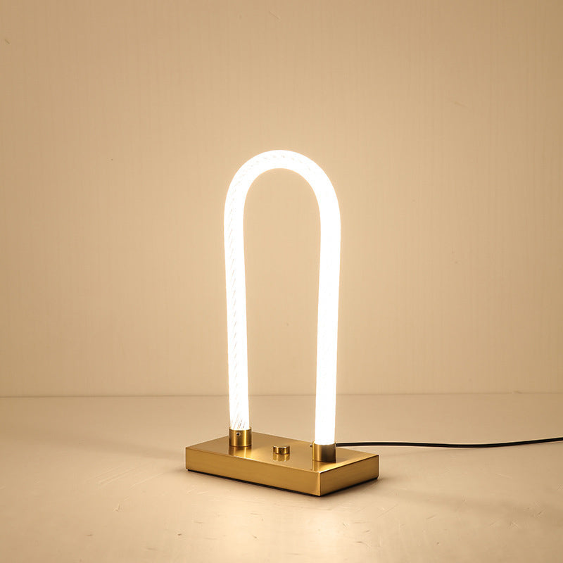 Table arc en acrylique Lumière Simple Style Gold LED Lampe de nuit pour chambre à coucher