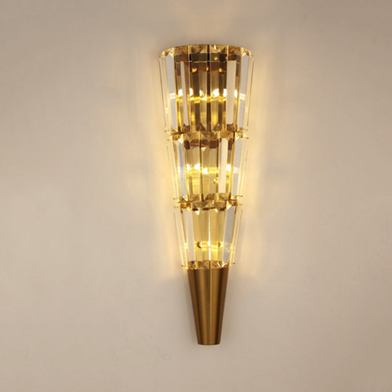 Applexion murale en or cristal dans la lampe murale à cône en acier inoxydable de style de luxe moderne pour chambre à coucher