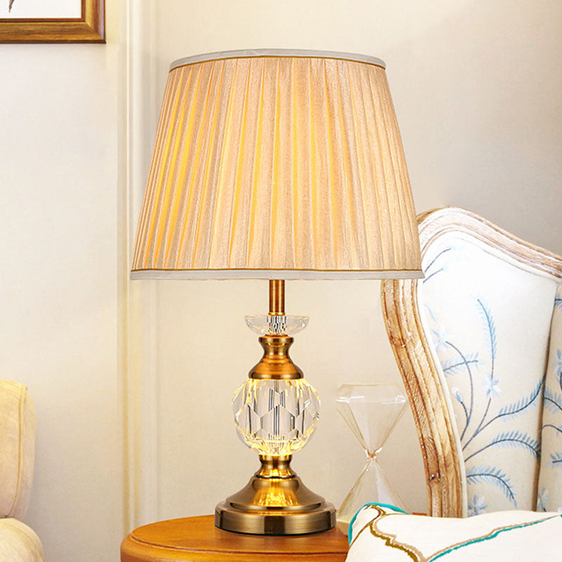 Lampe de nuit en forme de tonneau en tissu beige, lumière unique, de style rustique, pour chambre à coucher, avec accents de cristal