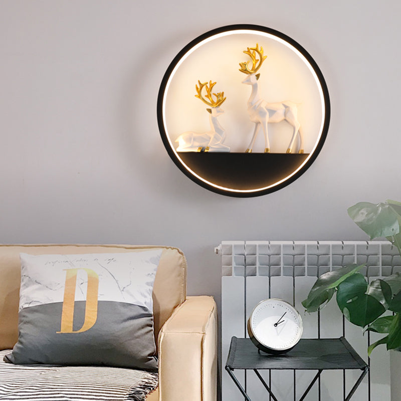 Illuminazione a parete in metallo contemporanea 1 cerchio di luce per la camera da letto