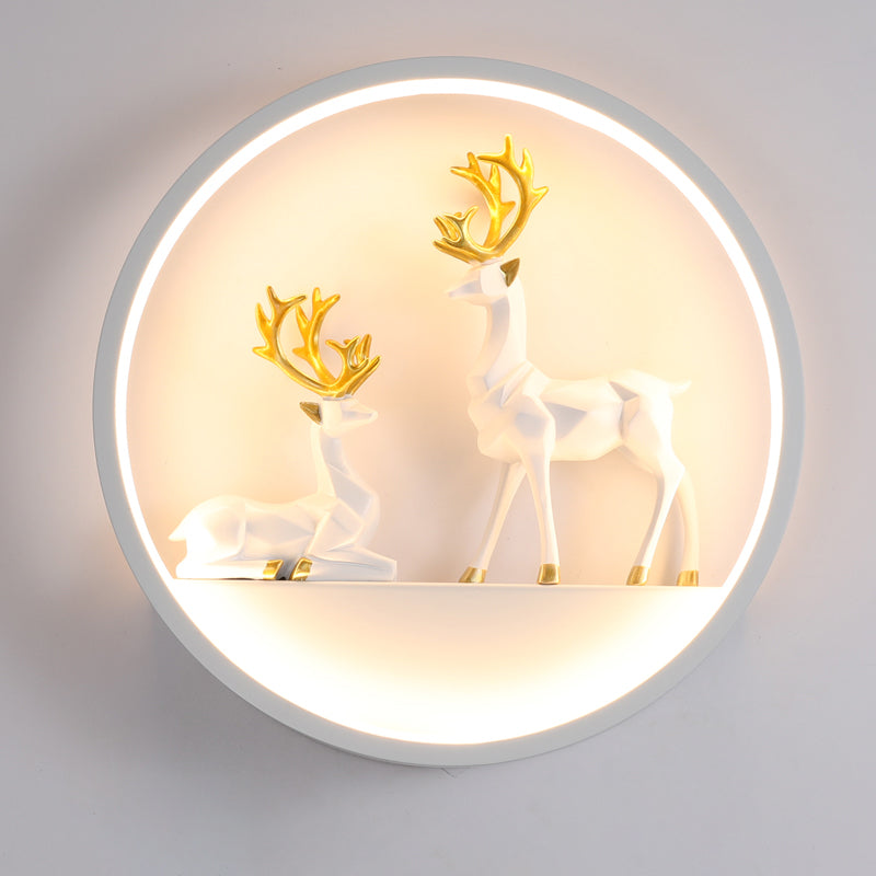 Illuminazione a parete in metallo contemporanea 1 cerchio di luce per la camera da letto