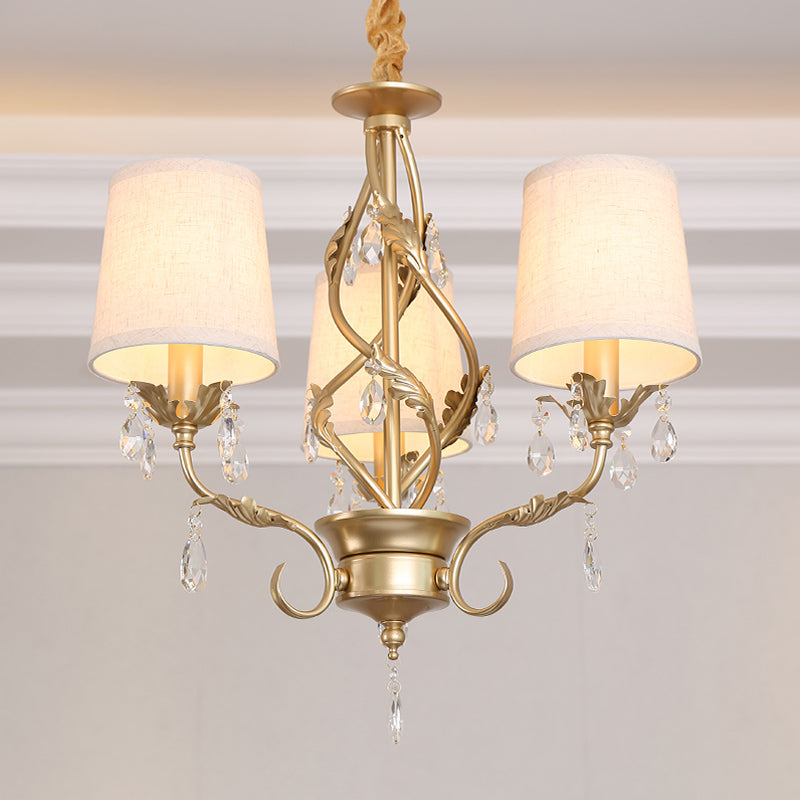 Luz de la tela de cono Luz clásica 3 luces Luces colgantes de sala de estar en blanco con cristal
