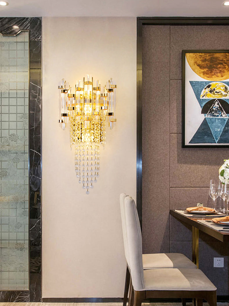 Lámpara de pared de oro de cristal en el estilo artístico moderno de metal electroplacado de 3 luces.