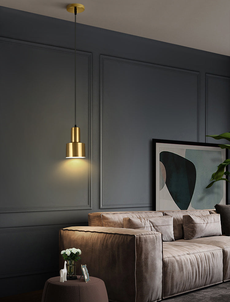 Modern Style Pendant Lighting Fixture Gold Shaded Down Lighting Pendant with Metal Shade