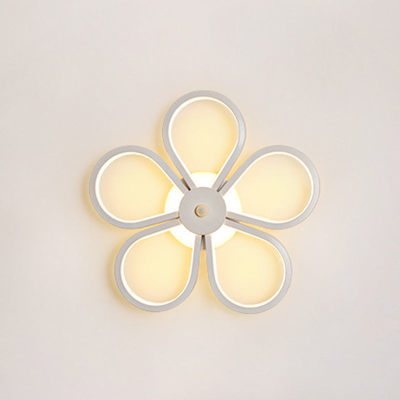 White Linear LED Wall Light in Modern Concise Style Aluminium Wall Lamp with Silicone Shade