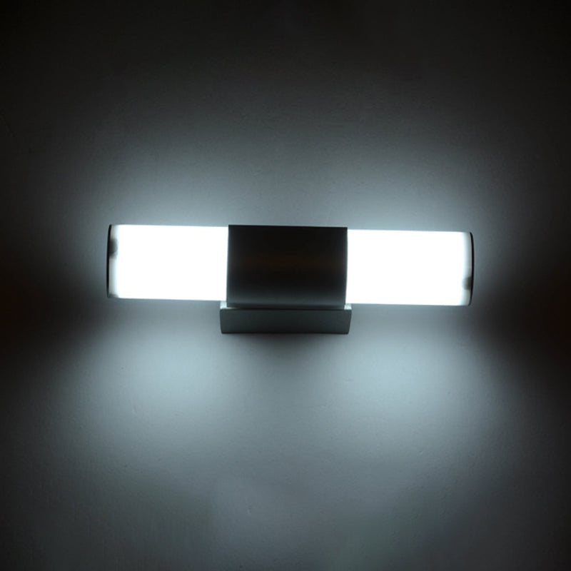 Linear Shade Wall Lighting Modern Style Metal 1 Light Sconce Lamp in Silver