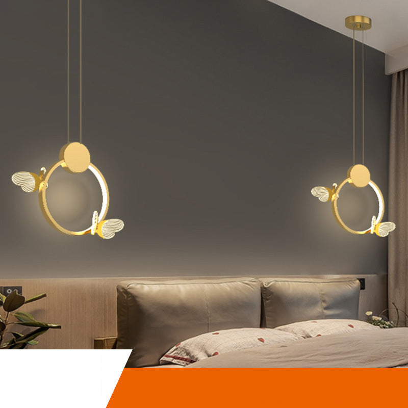 Pendance à cadre métallique en une lumière moderne 
Éclairage pendentif pour la chambre