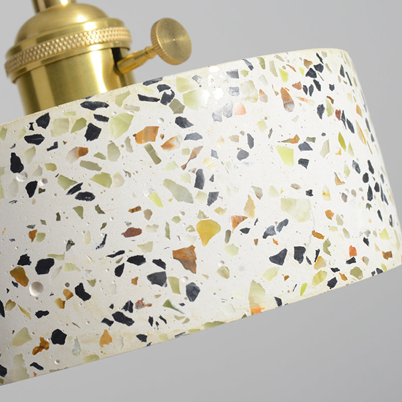 Funzione illuminazione a sospensione ombreggiata in terrazzo in stile minimalista a soffitto appeso in bianco