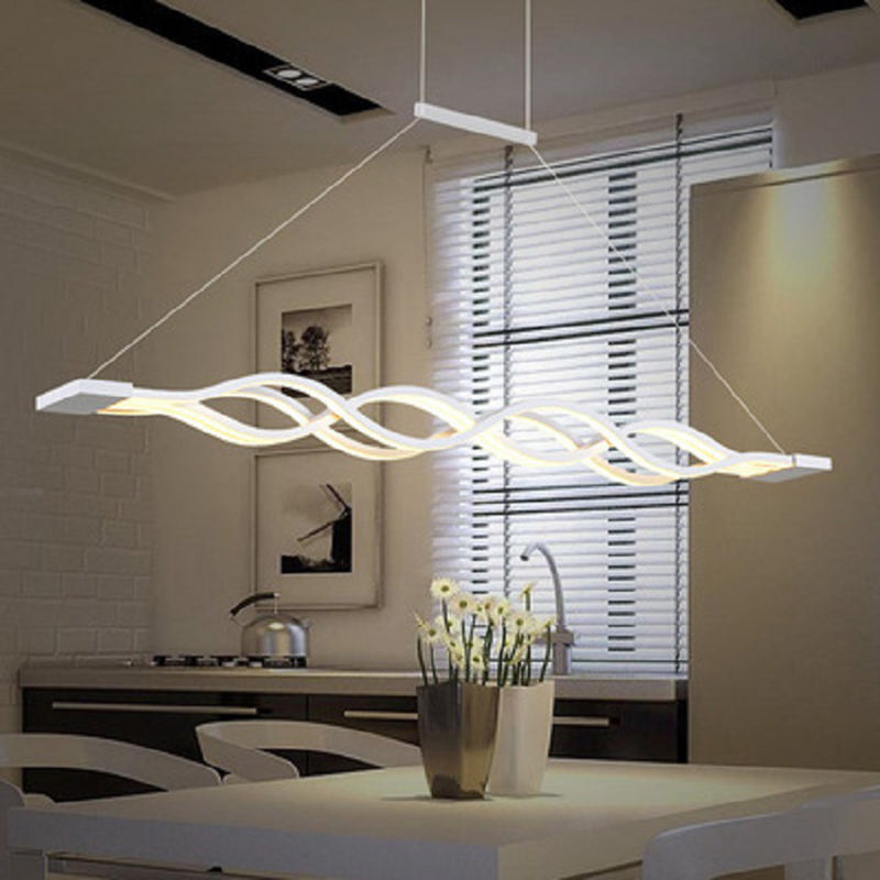 Lumière de l'île LED linéaire blanche dans un pendentif en fer forgé moderne avec une teinte acrylique