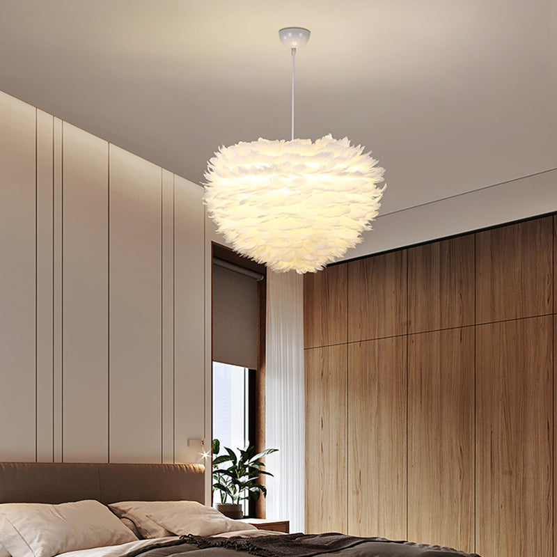 Romantic Heart Shaped Hanging Light, Feather Shade Single-Bulb Pendant Lighting in White for Bedroom