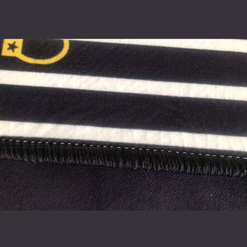 Minimalist Triangle Print Carpet Polyester Area Rug Non-Slip Backing Indoor Carpet for Living Room