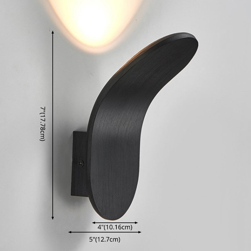 Bend Wall Mounted Lamp Postmodern Simplicity Aluminum Wall Mount Lamp for Living Room
