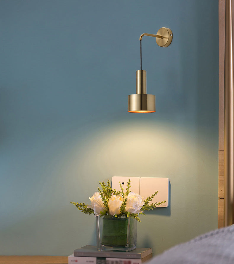 Lámpara montada en la pared de tambor lámpara de montaje de pared de metal posmoderna para sala de estar