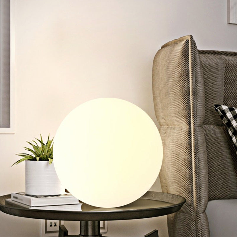 1-Head Living Room Table Lamp Nordic Nightstand Light with Spherical White Glass Shade