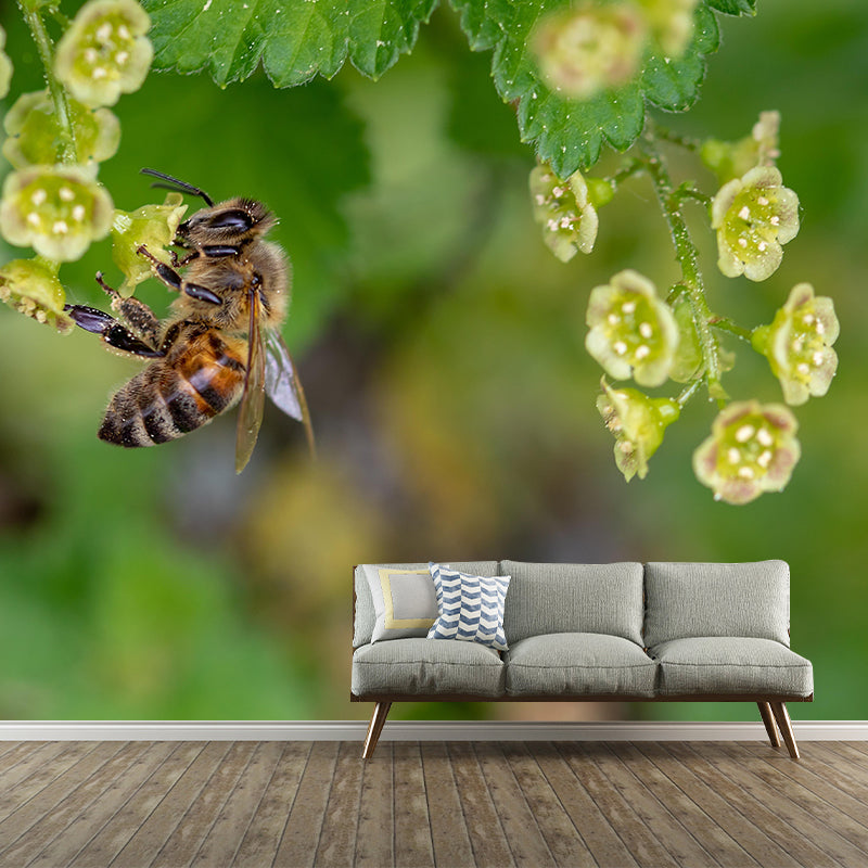 Hardworking Bee Mural Wallpaper Moisture Resistant for Living Room Bedroom