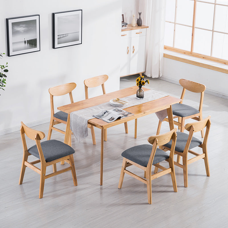Minimalist Style Solid Wood Dining Room Set with Traditional Height Table and 4 Legs Base