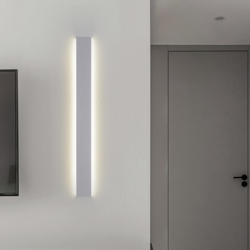 Rectangle Shaped Indoor Wall Mount Light Fixture Modern Style Metal LED Wall Sconce